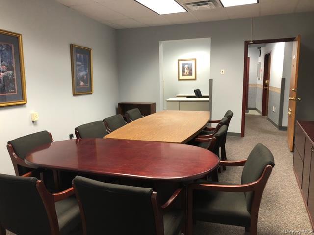 #6 photo, 108 Merrick Road, নাসাউ কাউন্টি Lynbrook , NY 11563