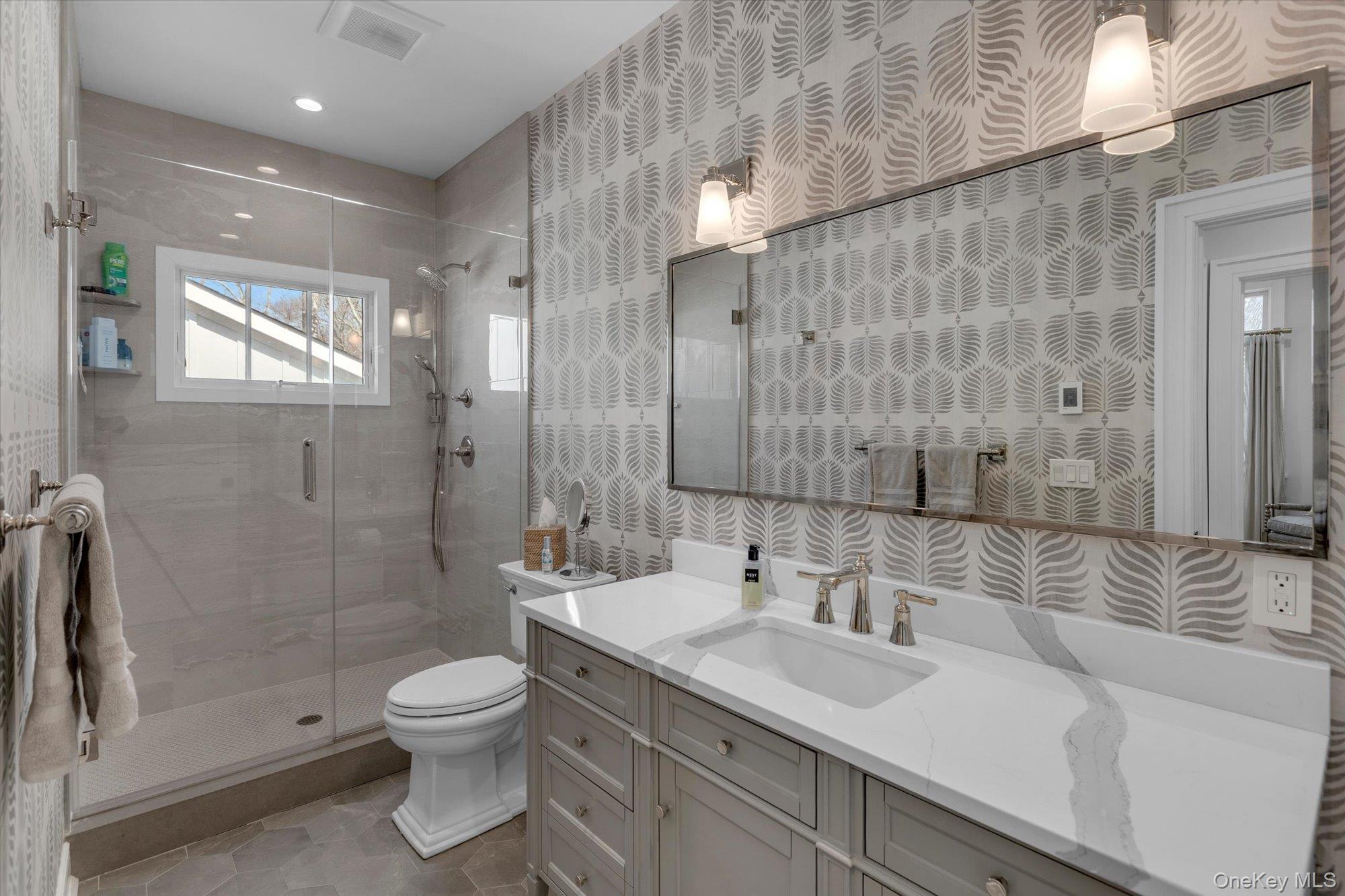 #12 photo, 1305 Sigsbee Road, Mattituck , NY 11952