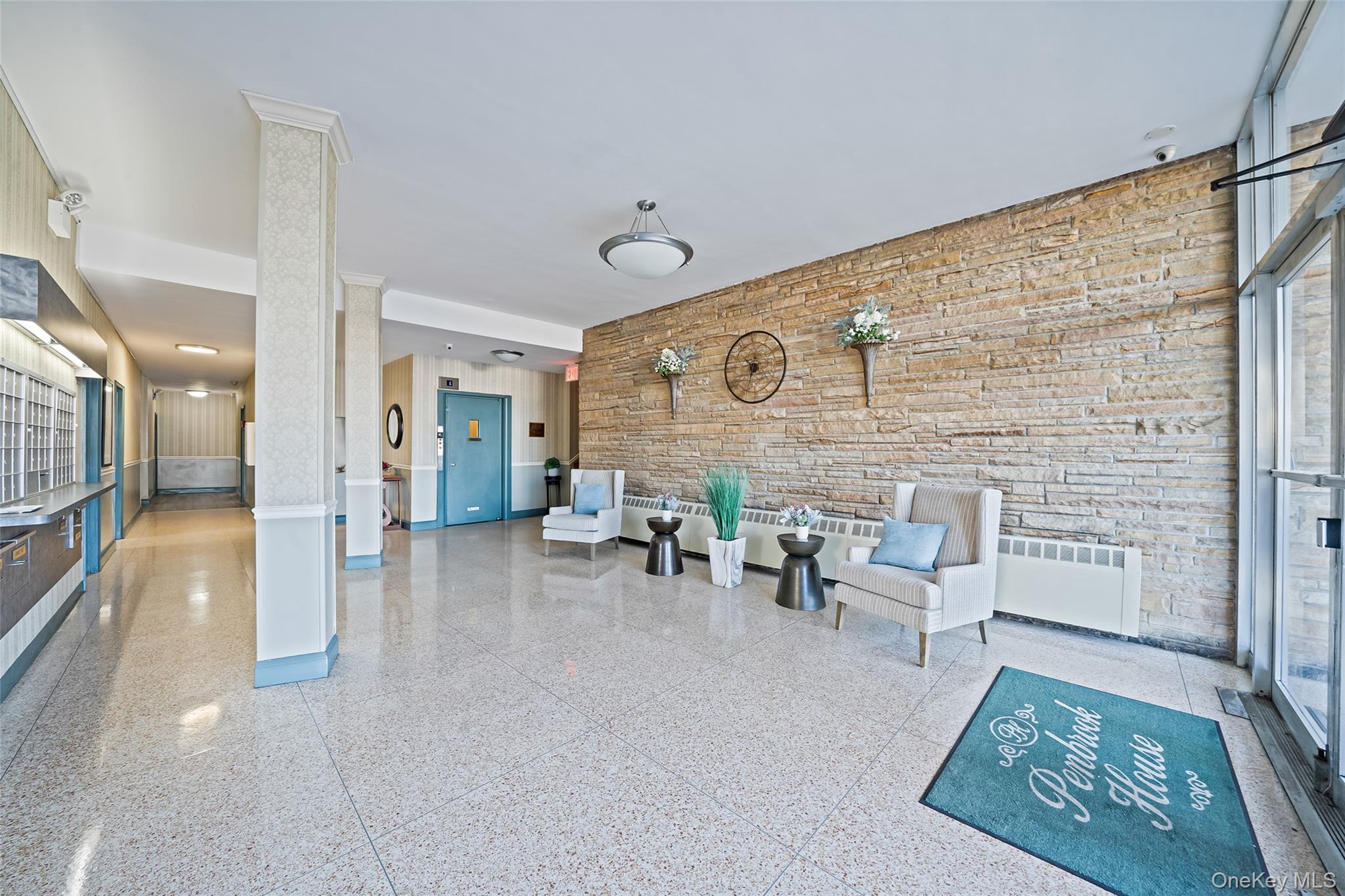 #15 photo, 60 Hempstead Avenue, নাসাউ কাউন্টি Lynbrook , NY 11563