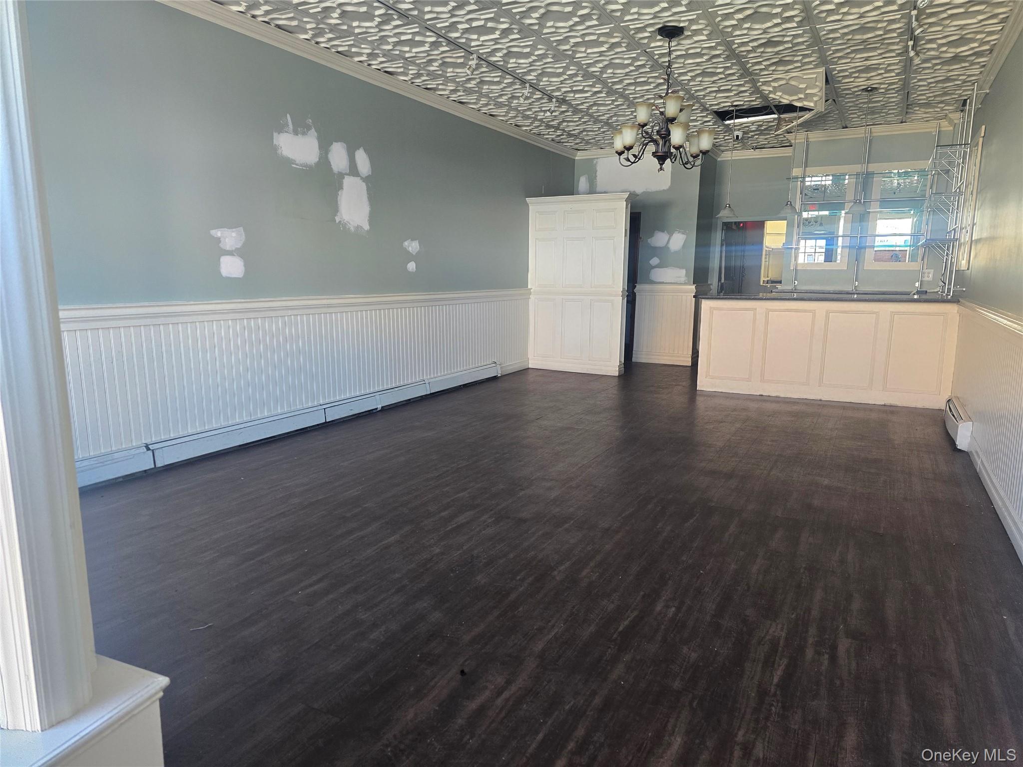 #2 photo, 230 Merrick Road, নাসাউ কাউন্টি Rockville Centre , NY 11570