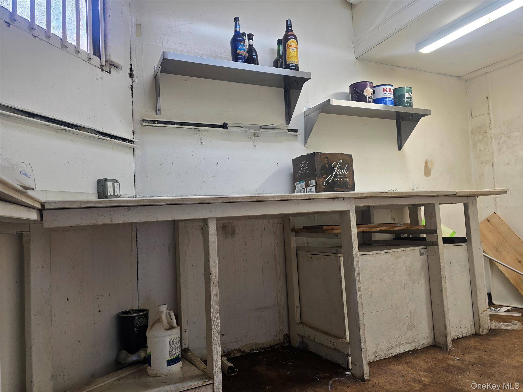 #7 photo, 230 Merrick Road, নাসাউ কাউন্টি Rockville Centre , NY 11570