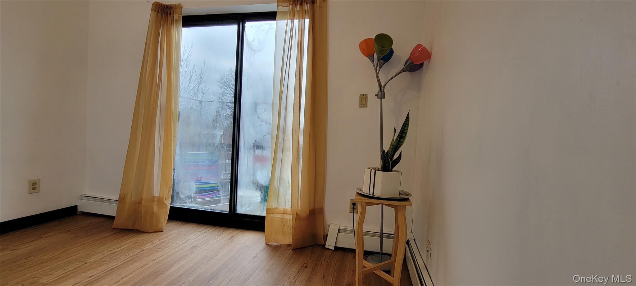 #3 photo, 90-70 51st Avenue, কুইন্‌স Elmhurst , NY 11373