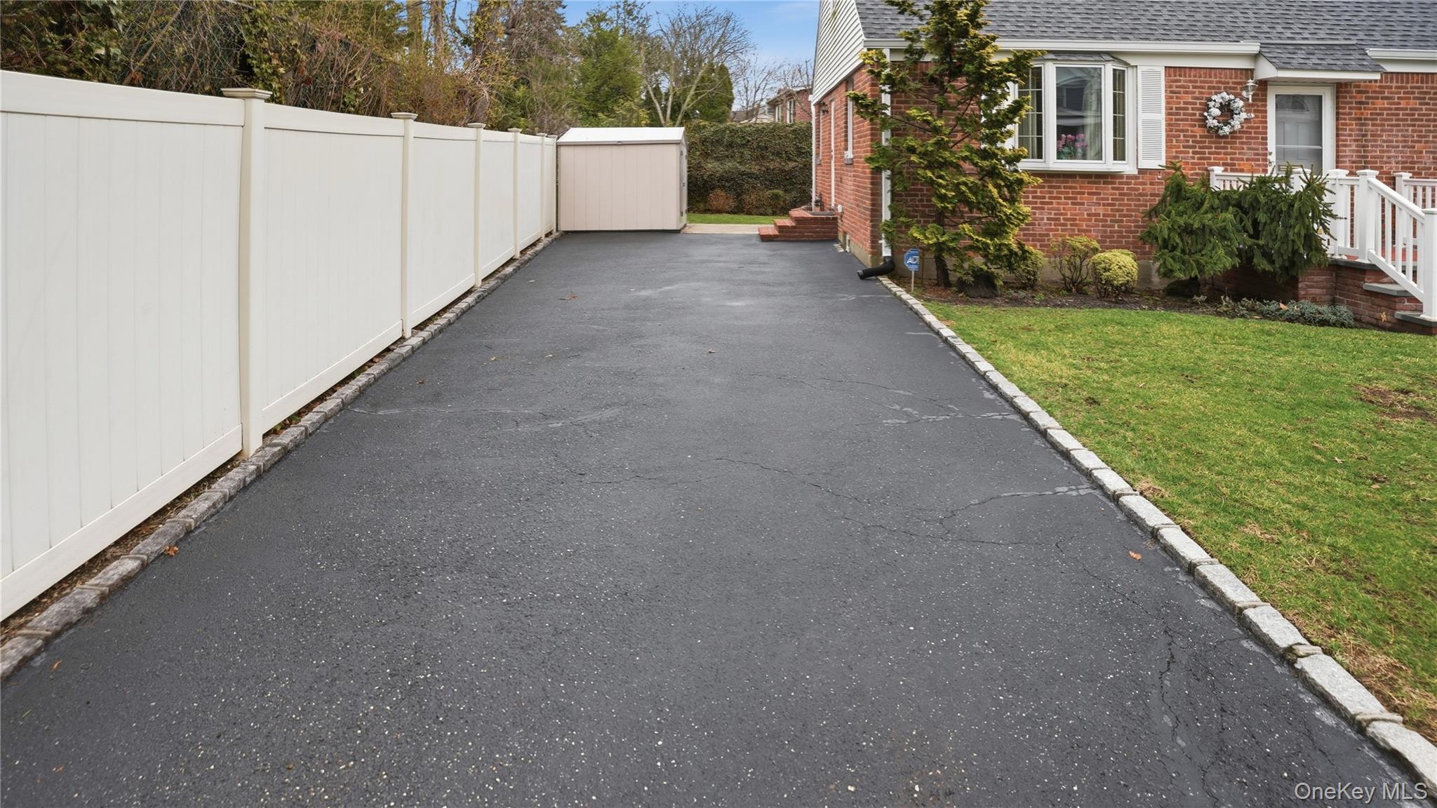 #6 photo, 358 Kensington Road, নাসাউ কাউন্টি Garden City South , NY 11530