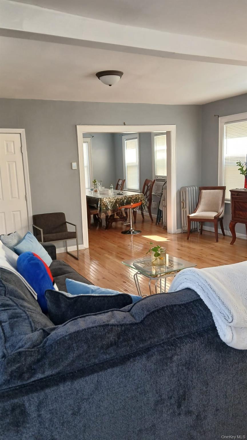 #2 photo, 11633 198 Street, কুইন্‌স Baisley Park , NY 11420