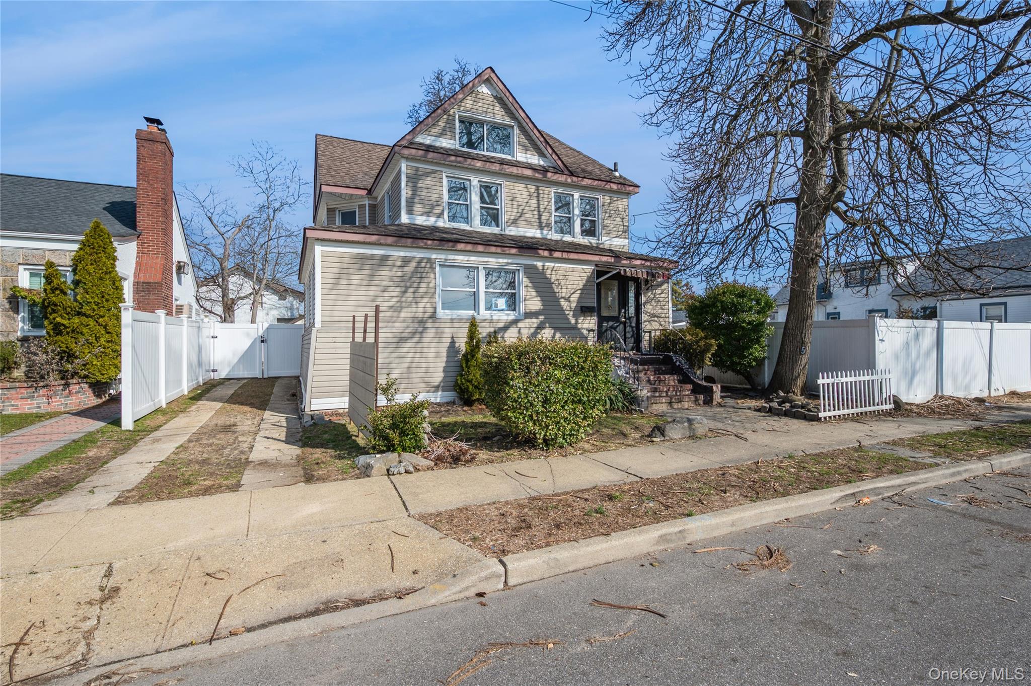 #1 photo, 5 Church Street, নাসাউ কাউন্টি Baldwin , NY 11510