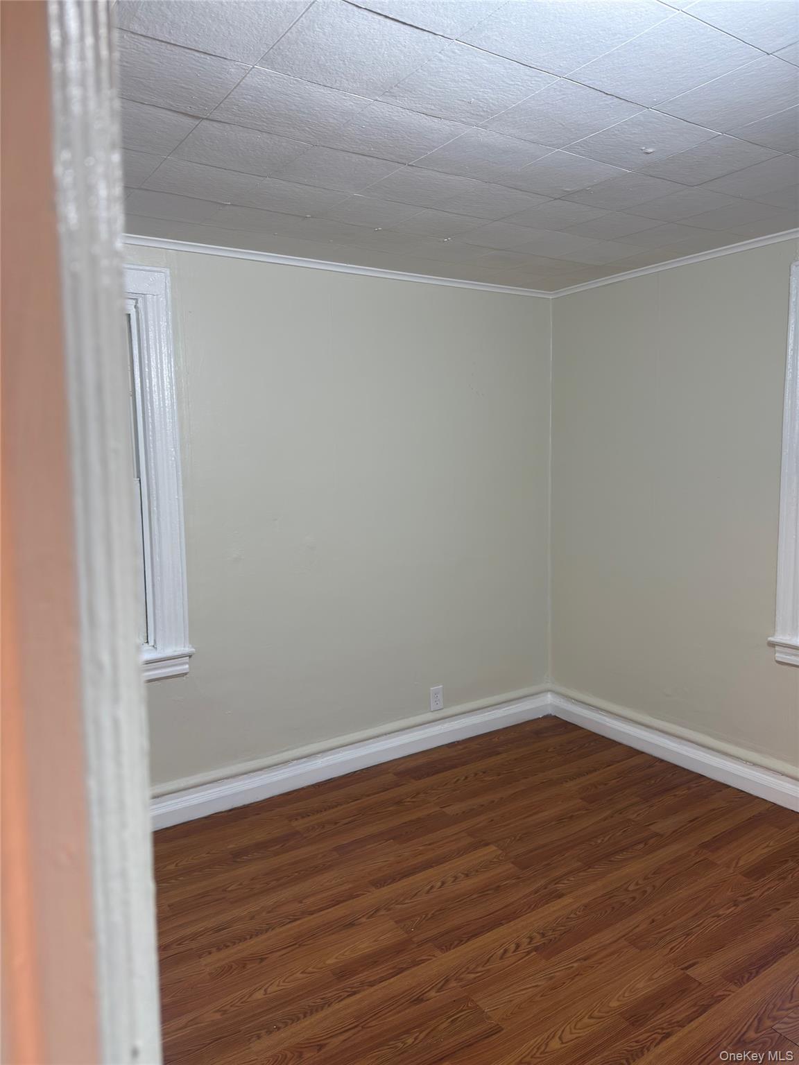 #2 photo, 10416 124th Street, কুইন্‌স Richmond Hill S. , NY 11419