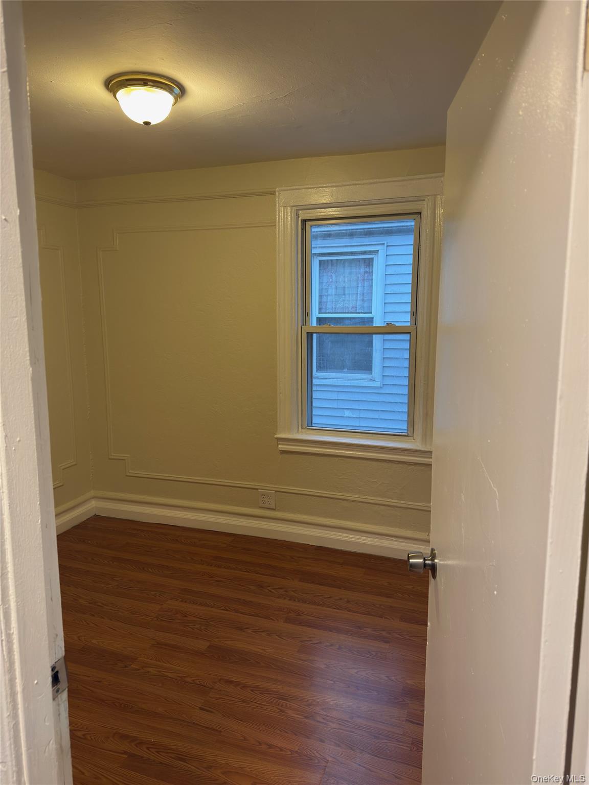 #4 photo, 10416 124th Street, কুইন্‌স Richmond Hill S. , NY 11419