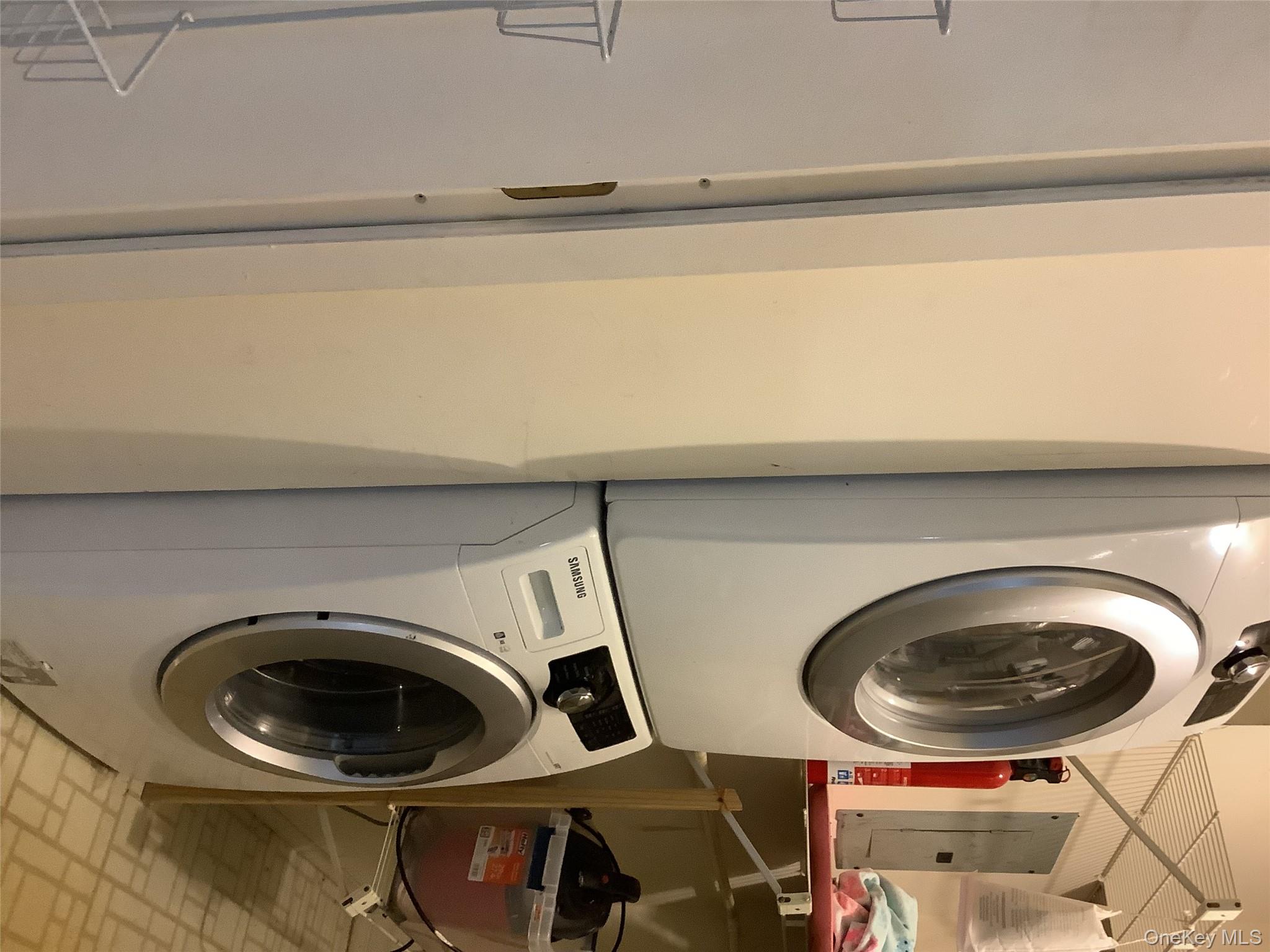 #6 photo, 825 Spring Lake Drive, সাফোক কাউন্টি Middle Island , NY 11953