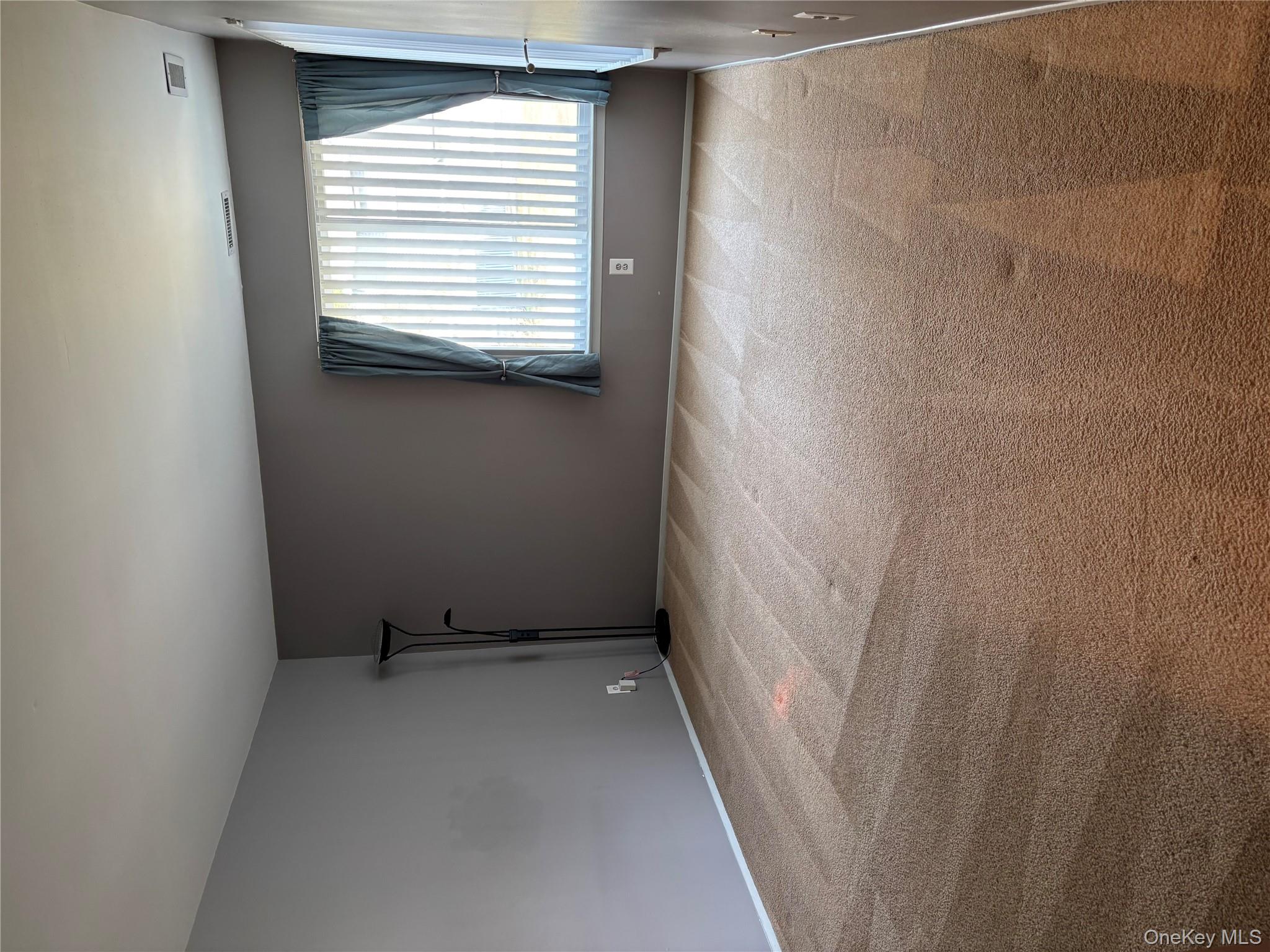 #9 photo, 825 Spring Lake Drive, सफ़ोक काउंटी Middle Island , NY 11953