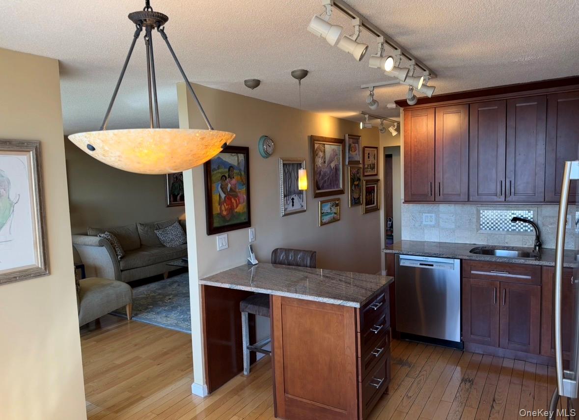 #6 photo, 1 Bay Club Drive, কুইন্‌স Bayside , NY 11360