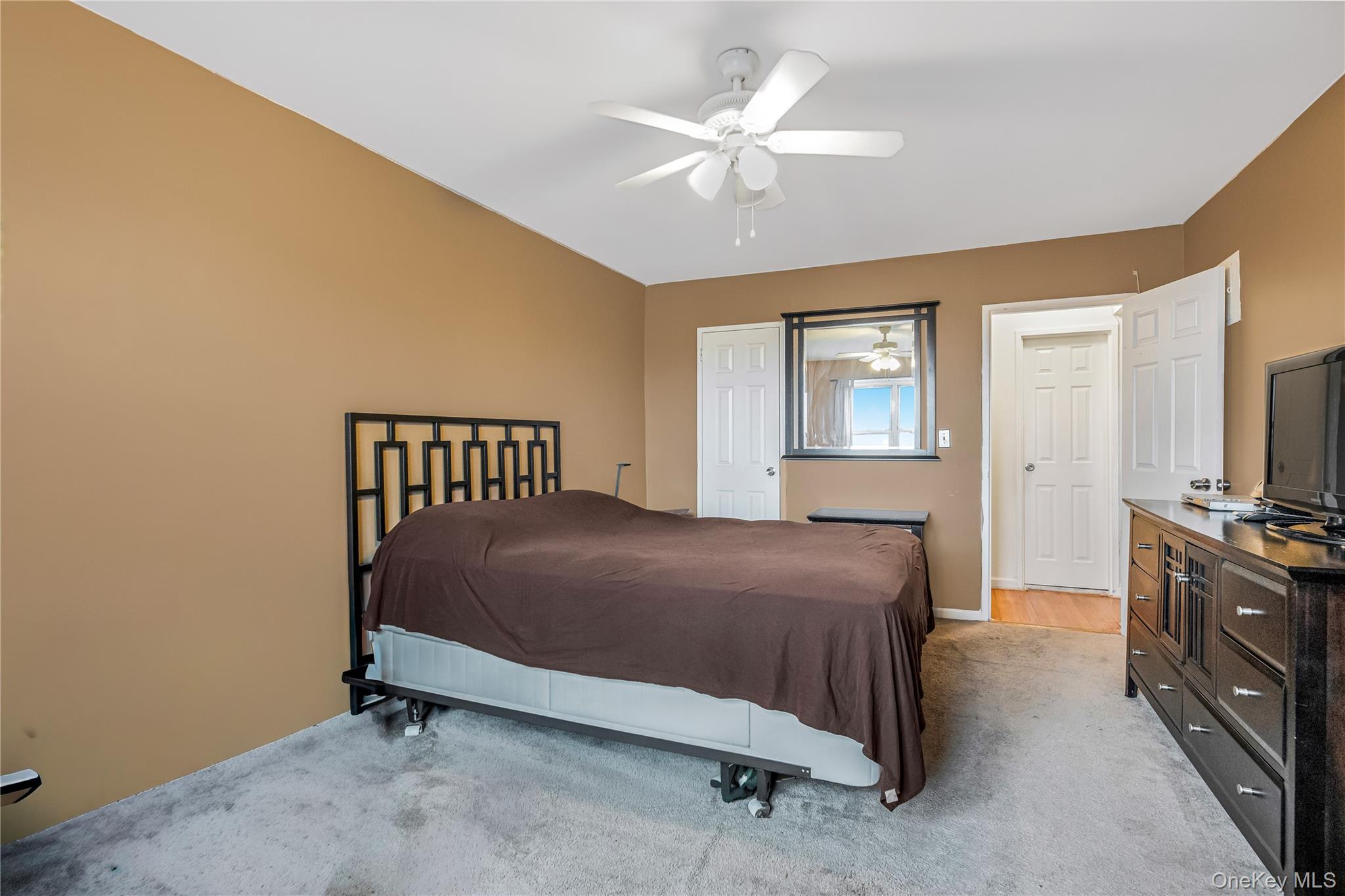 #8 photo, 11 Balint Drive, Yonkers , NY 10710