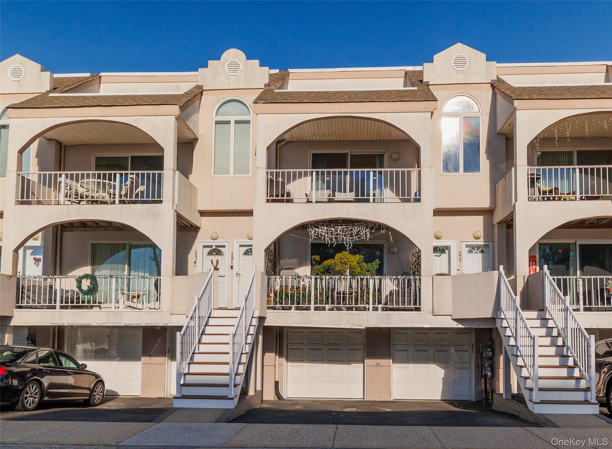 #2 photo, 277 W Broadway, Long Beach , NY 11561