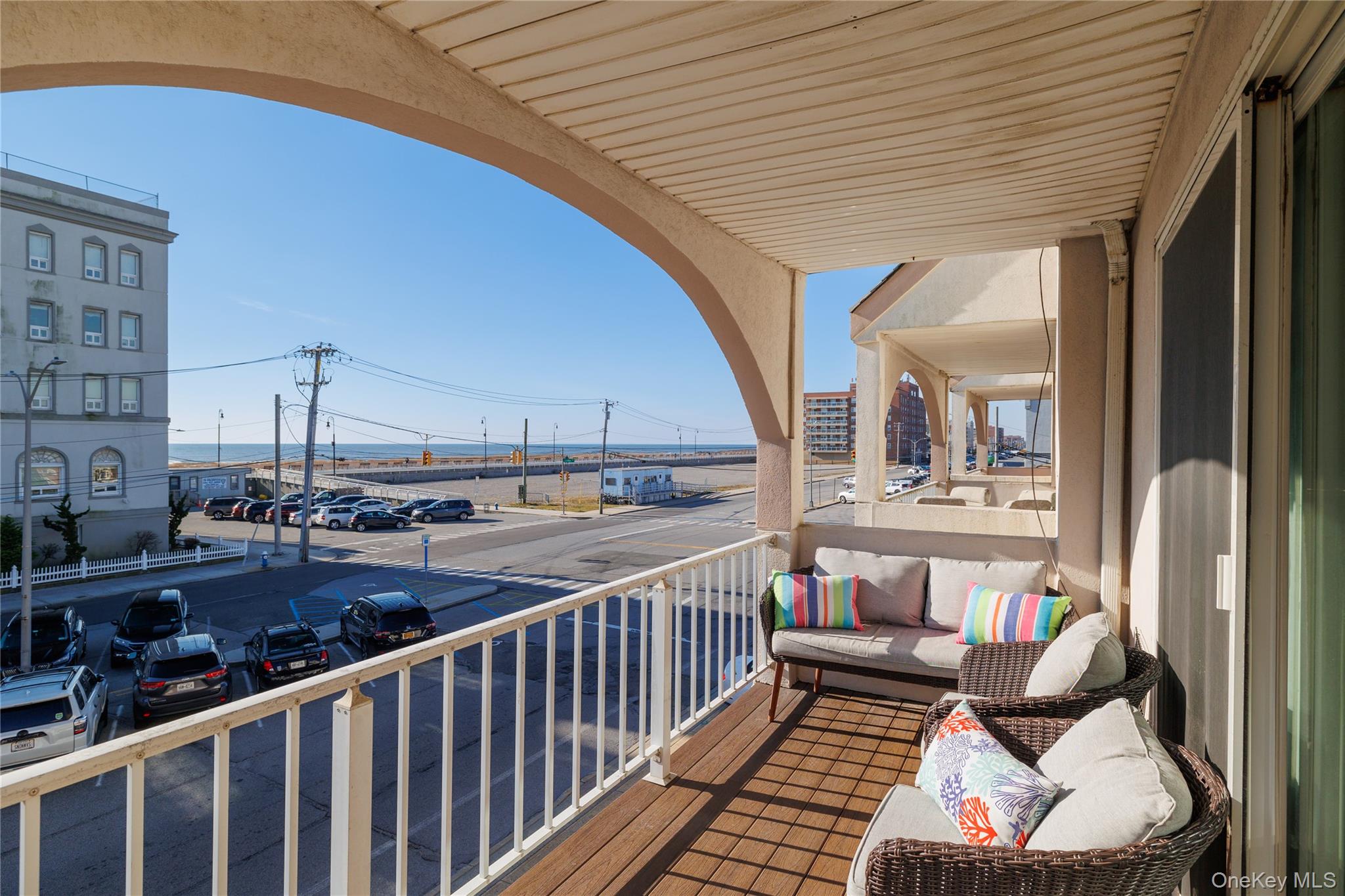 #4 photo, 277 W Broadway, Long Beach , NY 11561