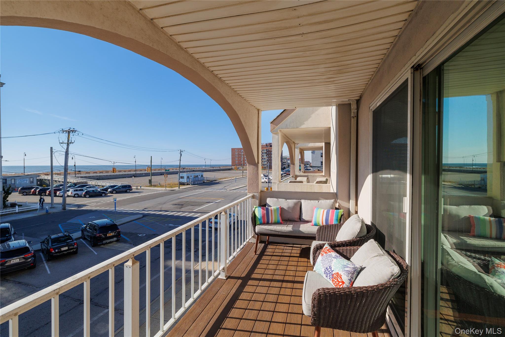 #5 photo, 277 W Broadway, Long Beach , NY 11561