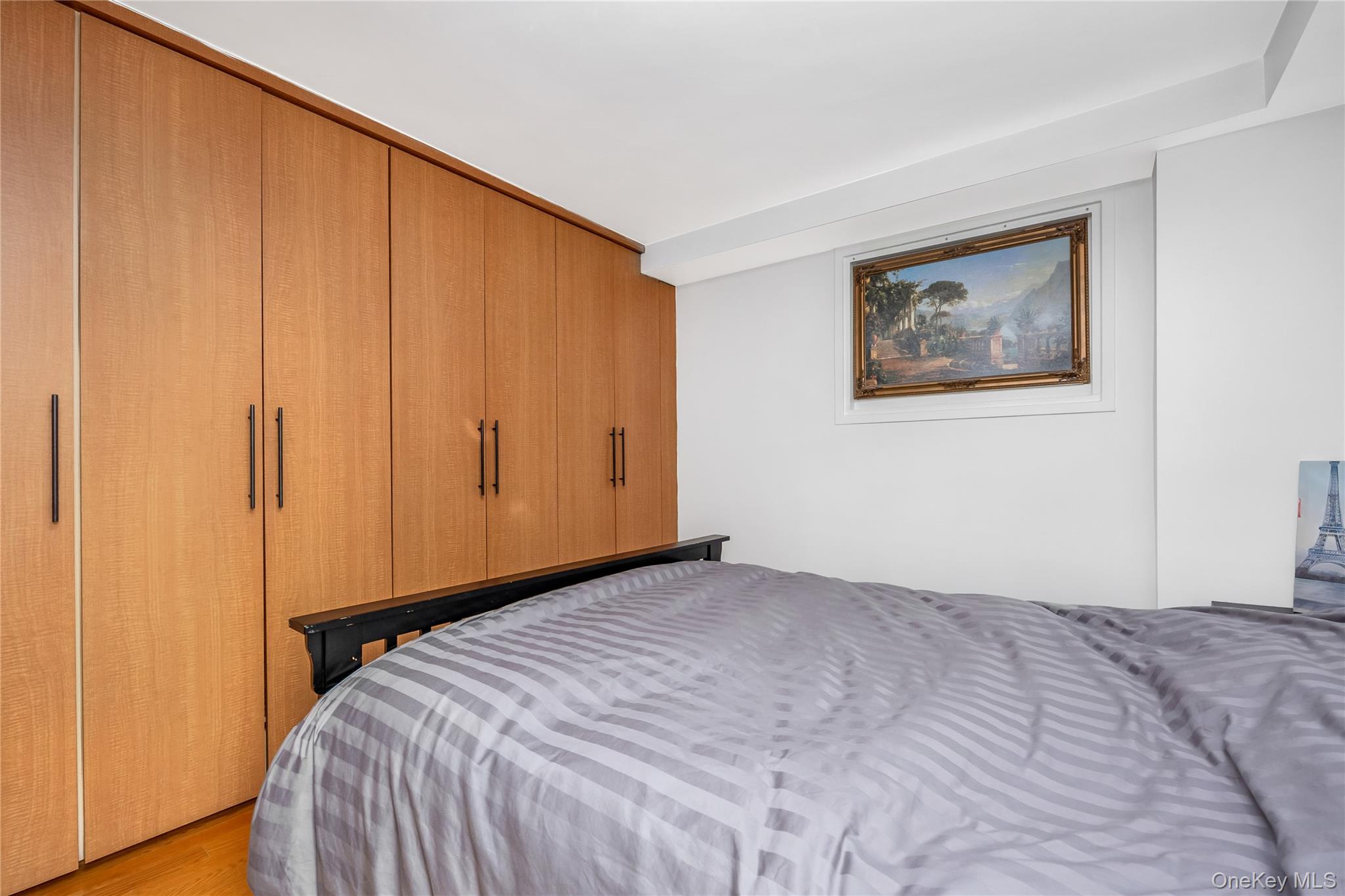 #11 photo, 97-40 62nd Drive, কুইন্‌স Rego Park , NY 11374