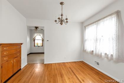 #9 photo, 16615 67th Avenue, কুইন্‌স Fresh Meadows , NY 11365