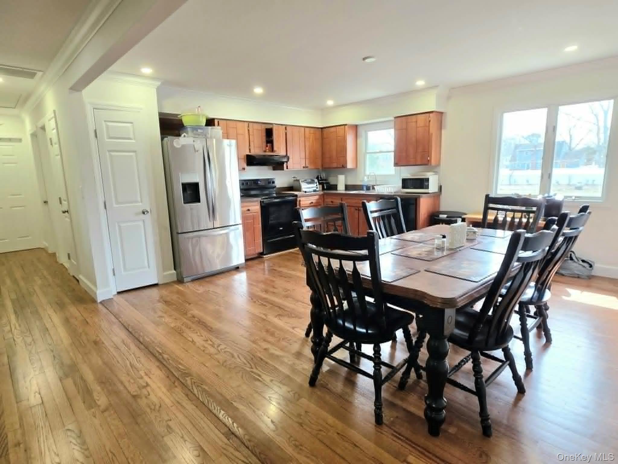 #8 photo, 38 Pentmoor Drive, সাফোক কাউন্টি Mastic , NY 11950