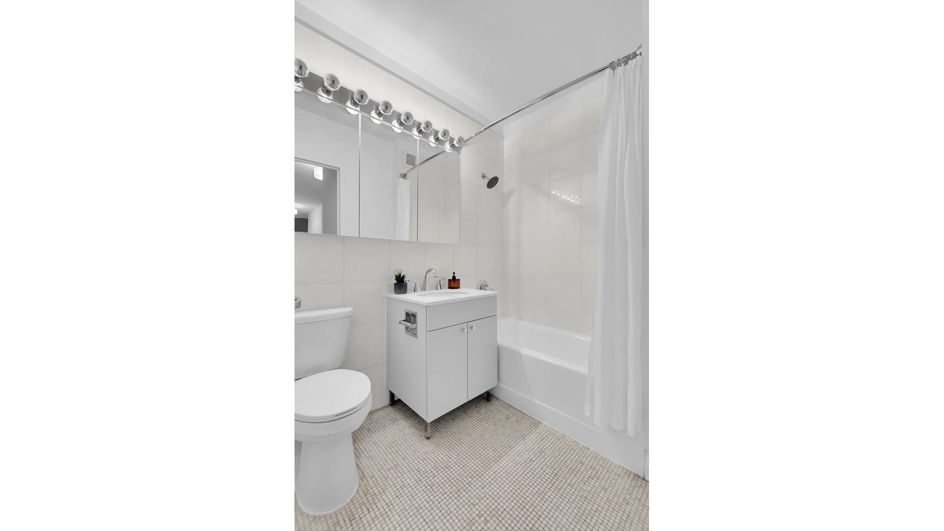 #7 photo, 99 JOHN Street, ম্যানহাটন South Street Seaport , NY 10038