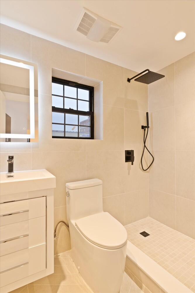 #11 photo, 31-65 23RD Street, কুইন্‌স Astoria , NY 11106