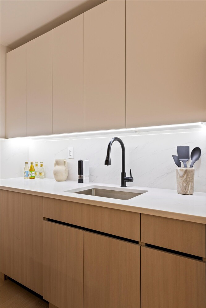 #18 photo, 31-65 23RD Street, কুইন্‌স Astoria , NY 11106