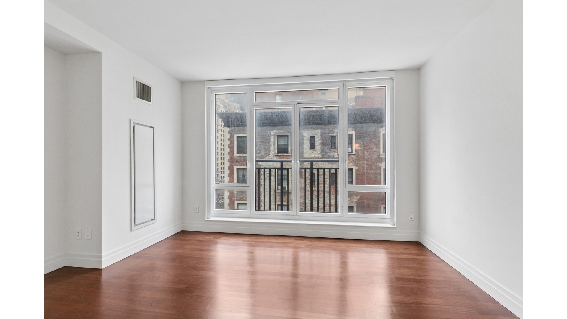 #11 photo, 45 PARK Avenue, Murray Hill , NY 10016