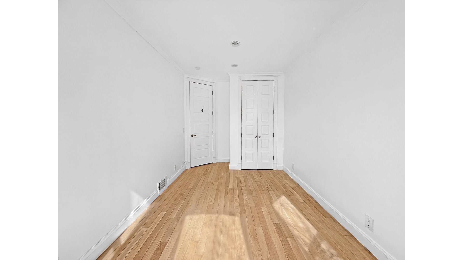 #12 photo, 1592 ST MARKS Avenue, ব্রুকলিন Crown Heights , NY 11233