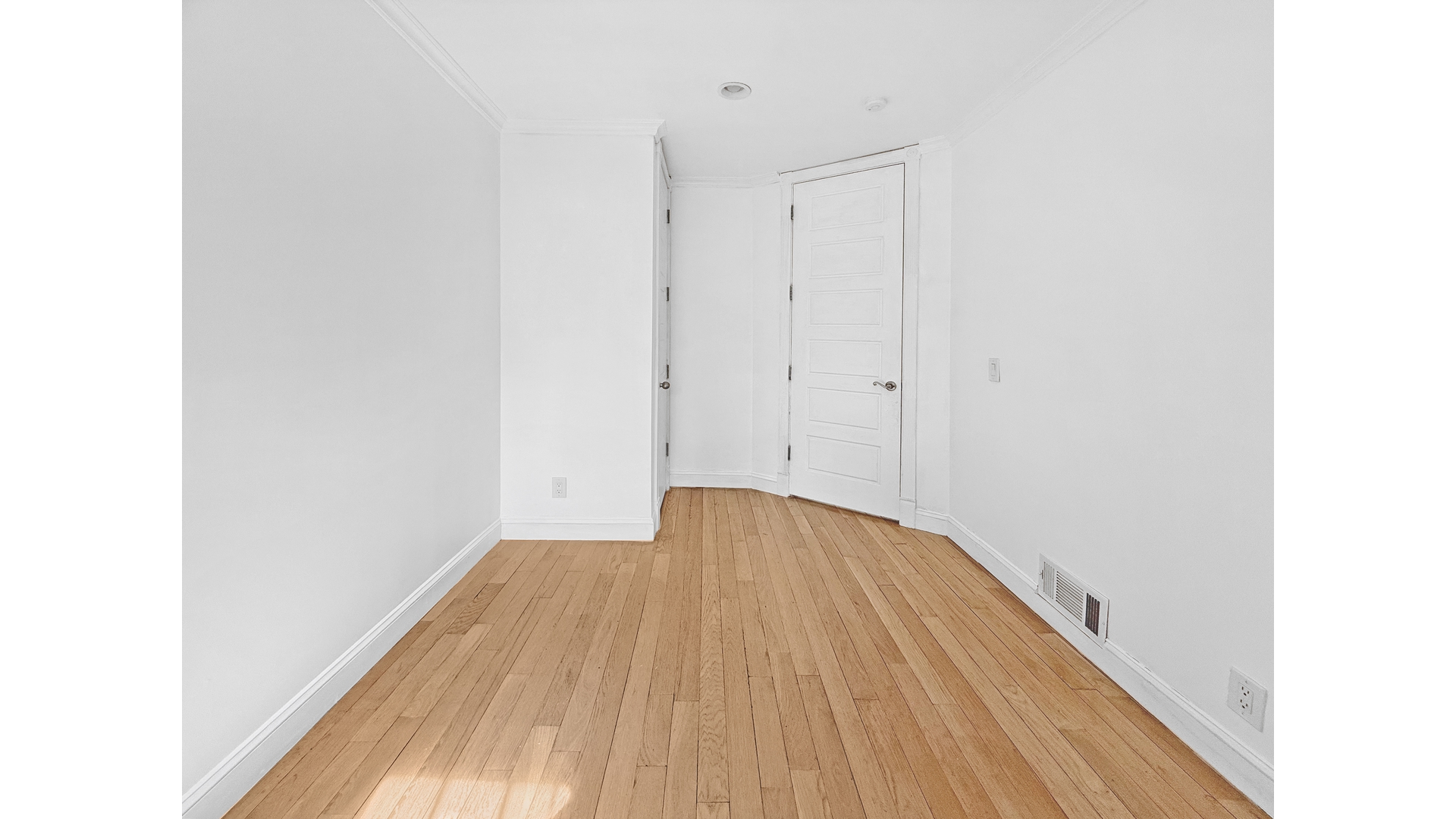 #14 photo, 1592 ST MARKS Avenue, ব্রুকলিন Crown Heights , NY 11233