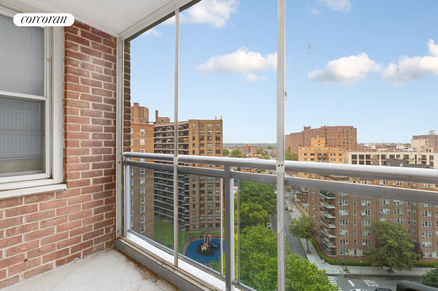 #8 photo, 98-05 63RD Road, কুইন্‌স Rego Park , NY 11374