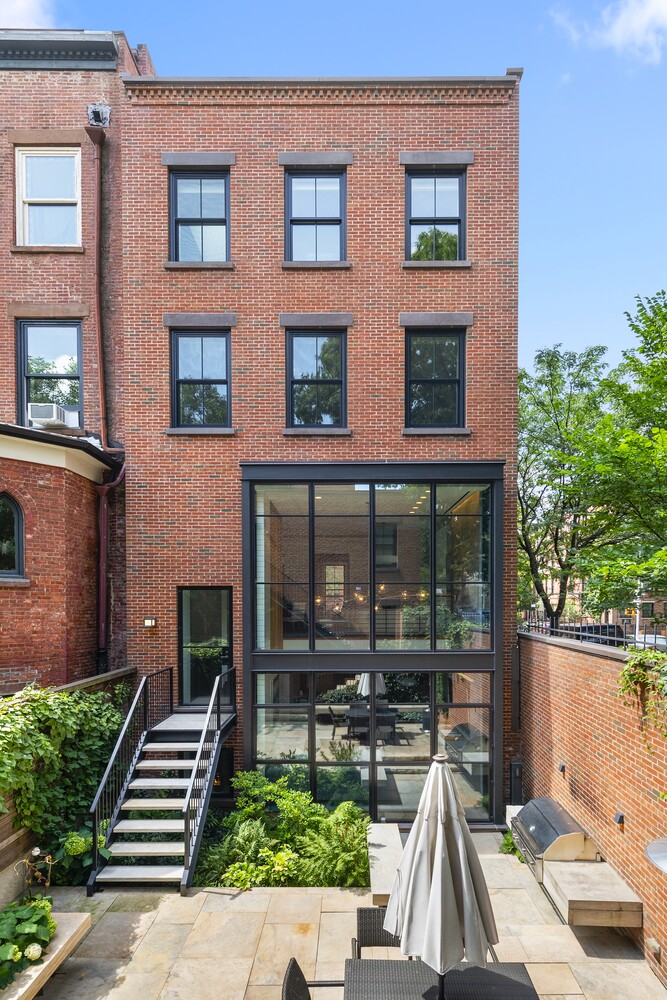 #10 photo, 435 HENRY Street, Cobble Hill , NY 11231