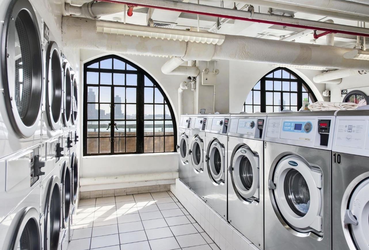 #9 photo, 5 Tudor City Place, מנהטן Tudor City , NY 10017