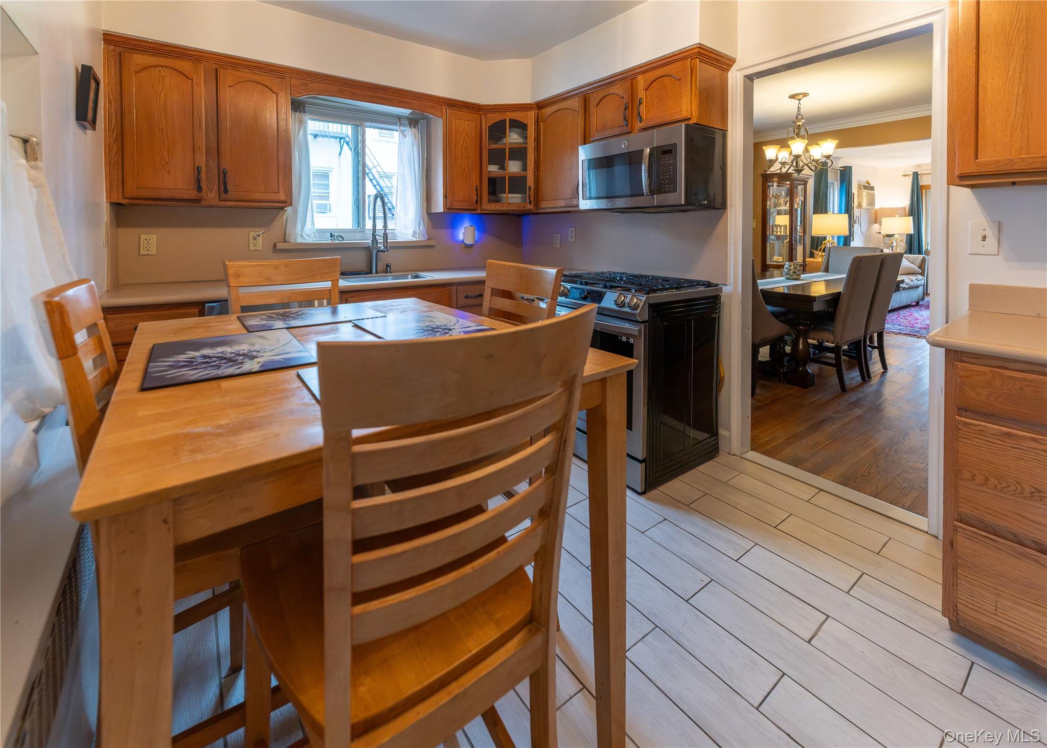 #8 photo, 2985 Young Avenue, ব্রঙ্কস Bronx , NY 10469