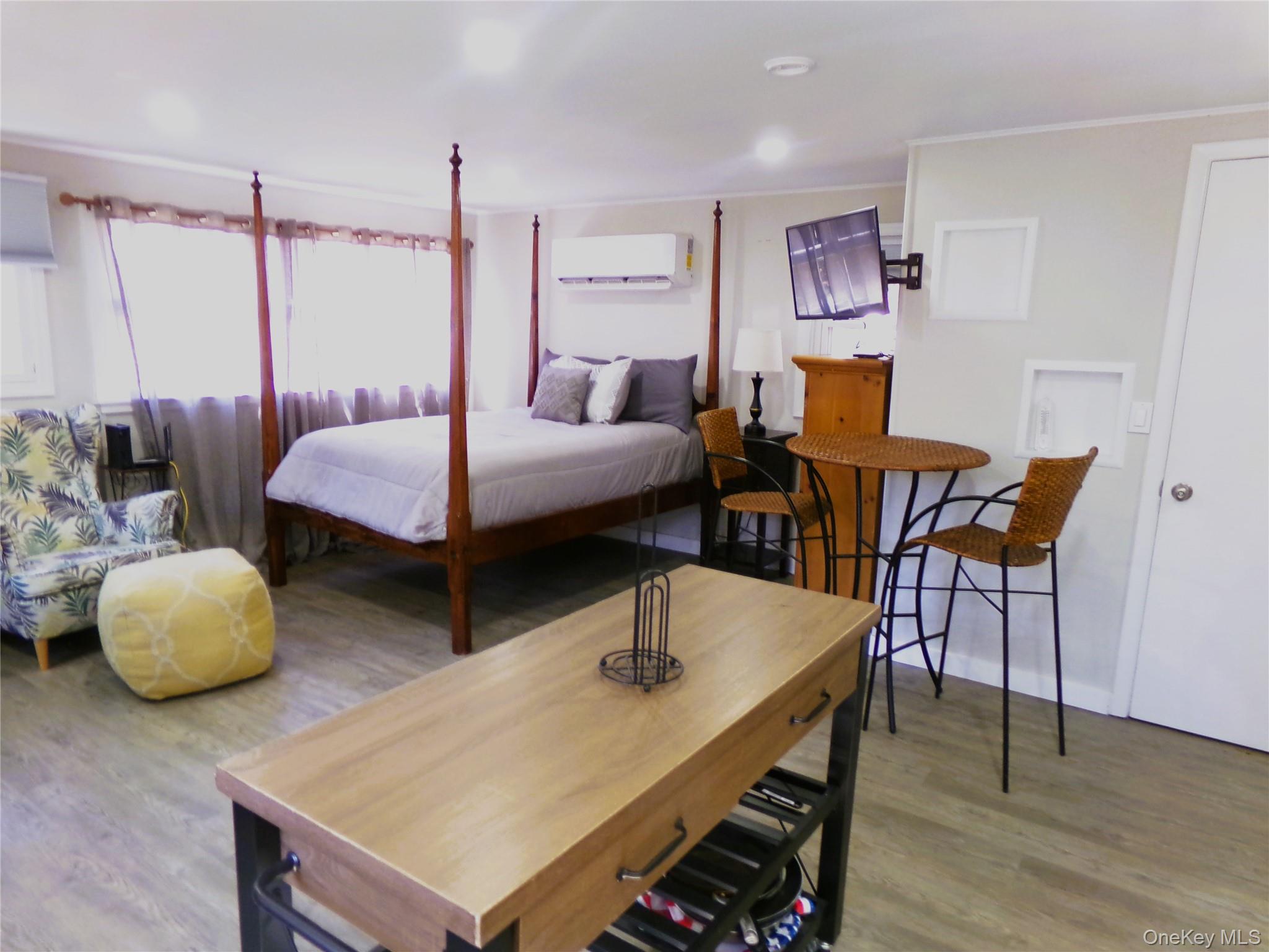 #12 photo, 406 SEPASCO CENTER Street, Rhinebeck , NY 12572