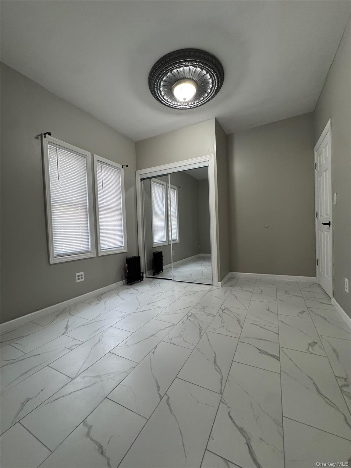 #5 photo, 861 E 215th Street, ব্রঙ্কস Bronx , NY 10467