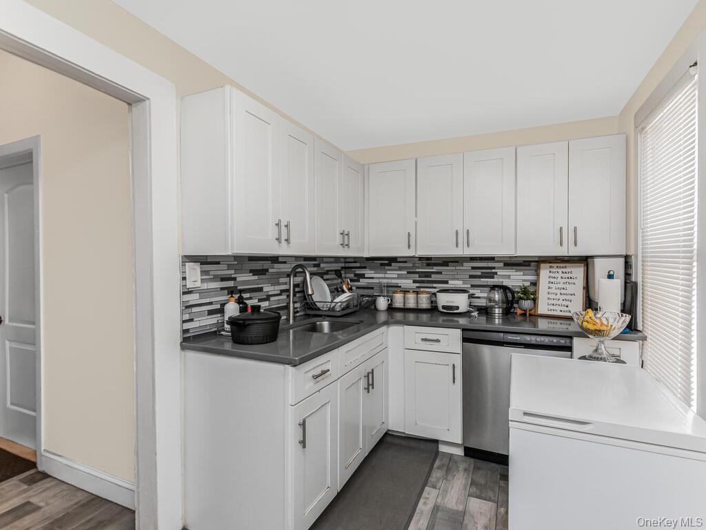 #7 photo, 3408 Ely Avenue, ব্রঙ্কস Bronx , NY 10469