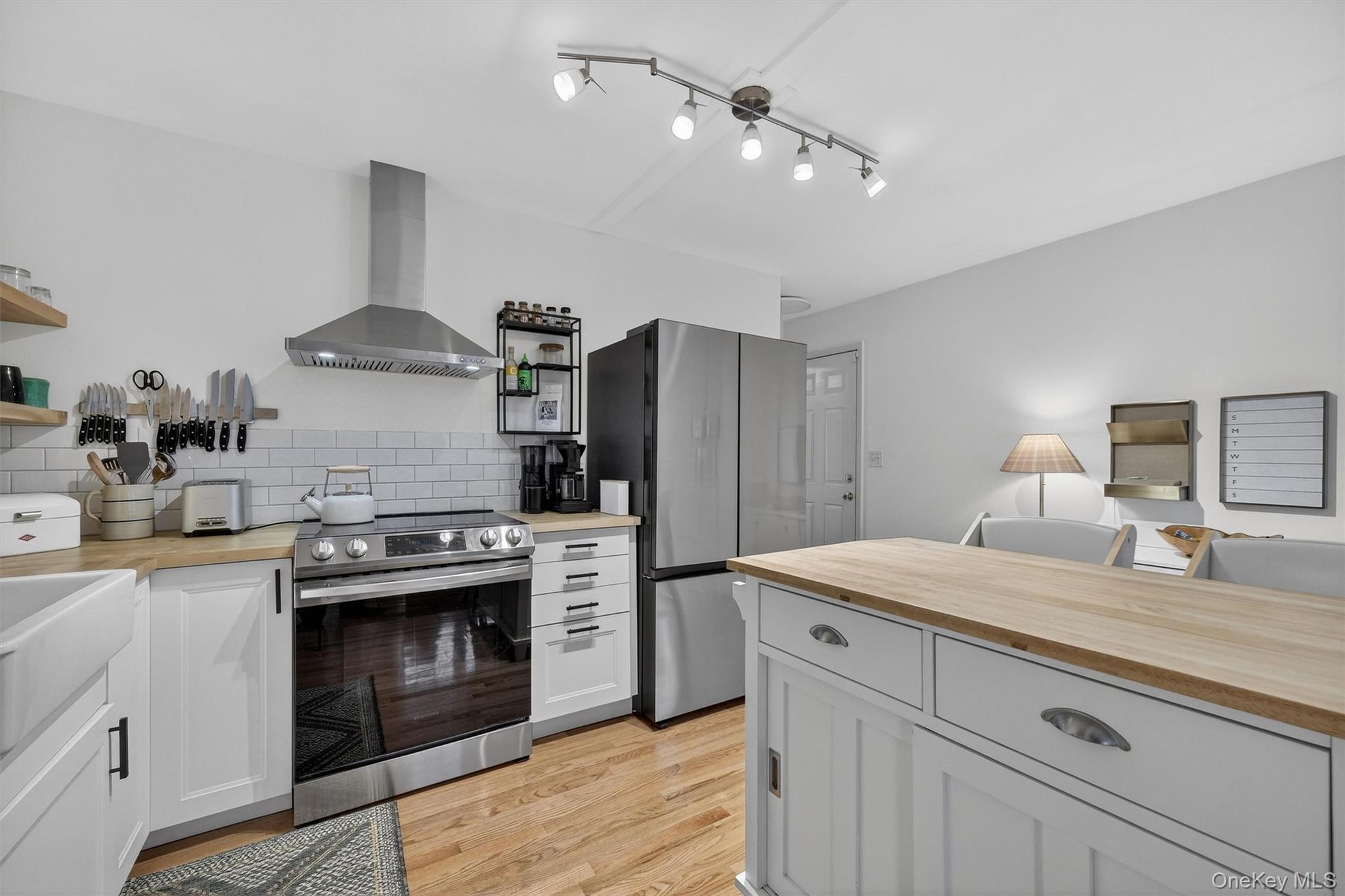 #9 photo, 114 Chestnut Drive, New Windsor , NY 12553