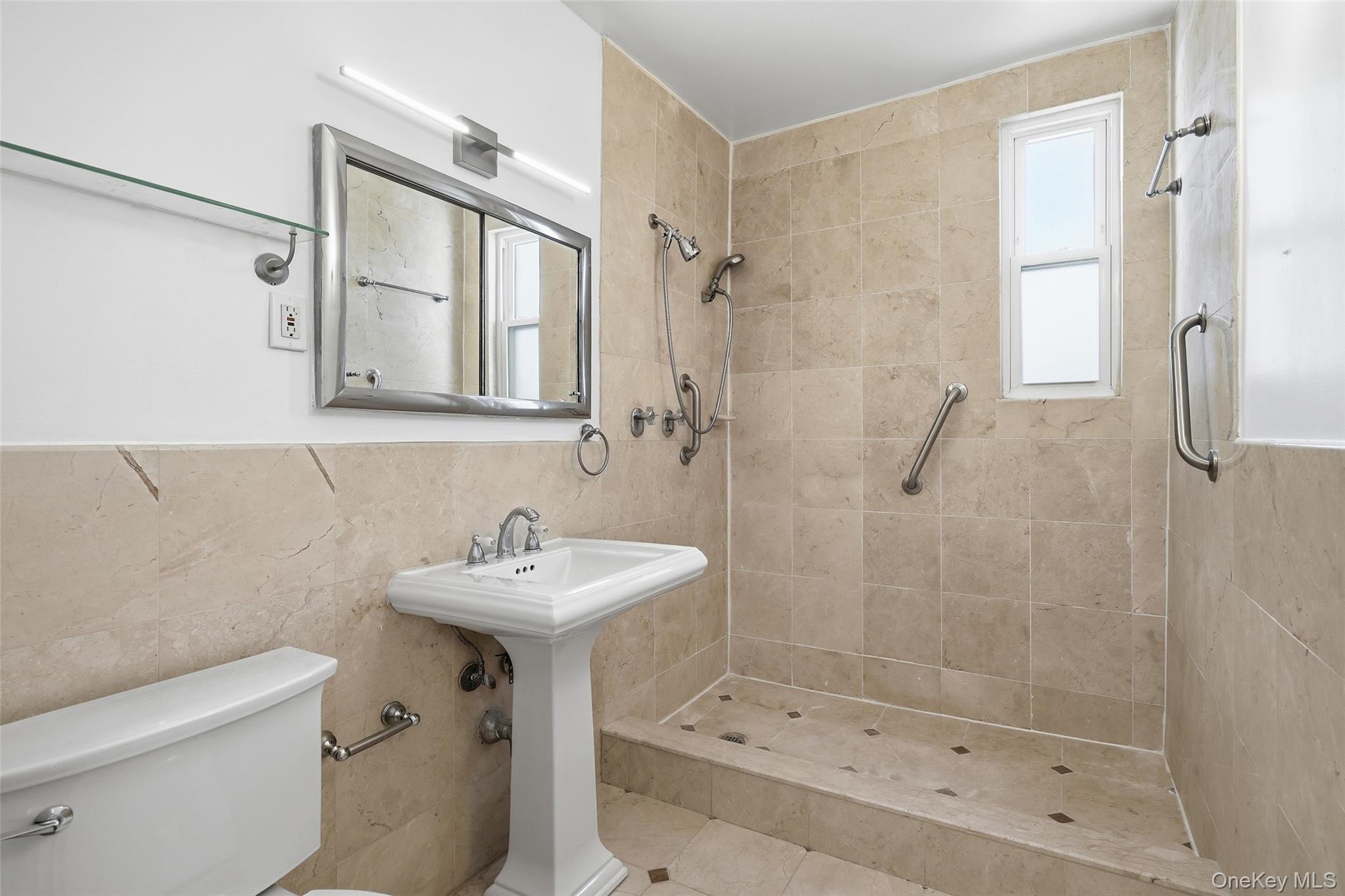 #13 photo, 953 W Boston Post Road, Mamaroneck , NY 10543