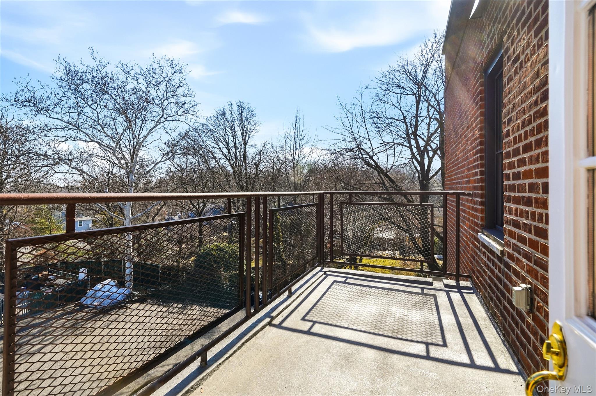 #18 photo, 953 W Boston Post Road, Mamaroneck , NY 10543