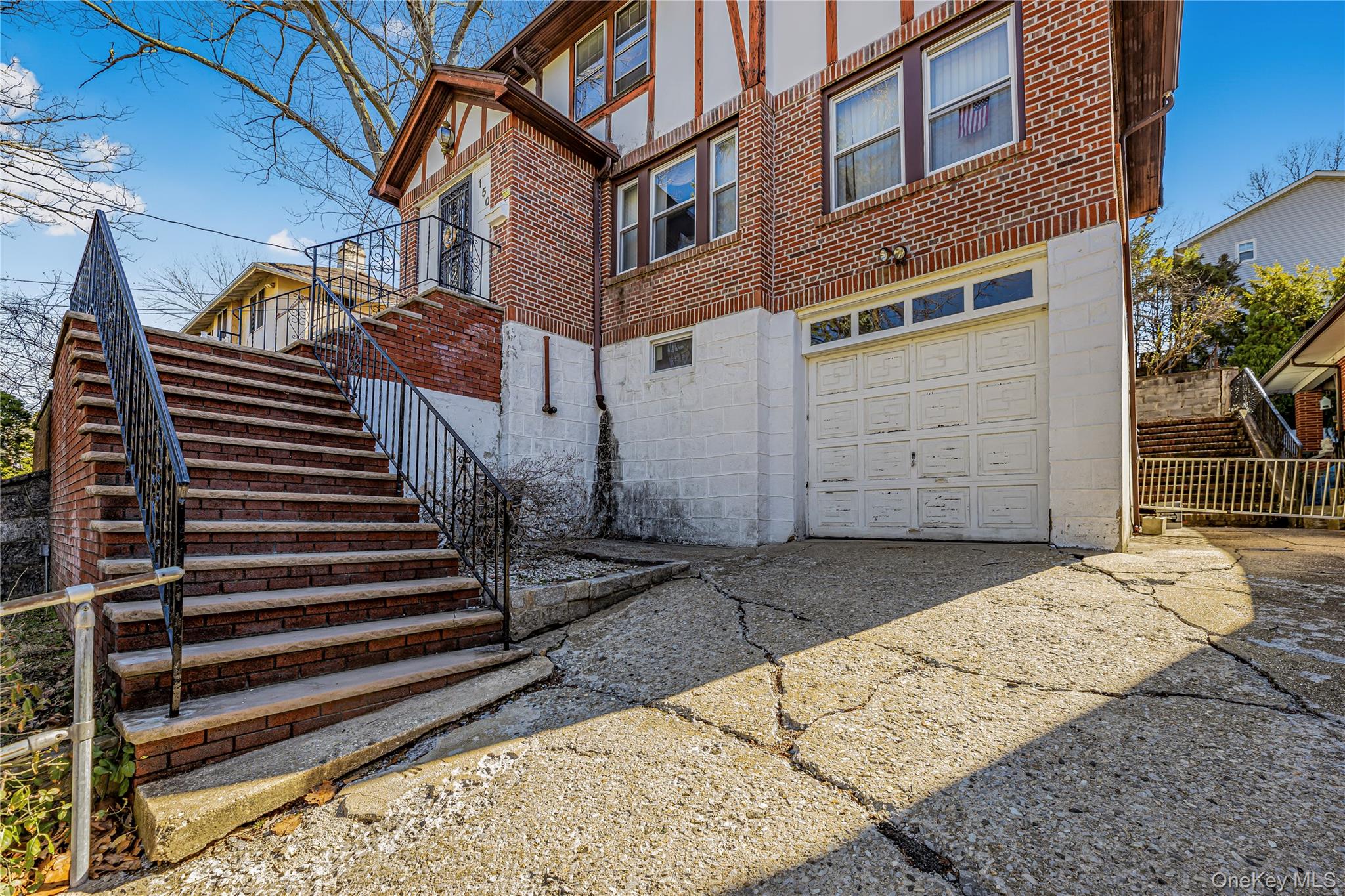 #3 photo, 150 Rumsey Road, Yonkers , NY 10705