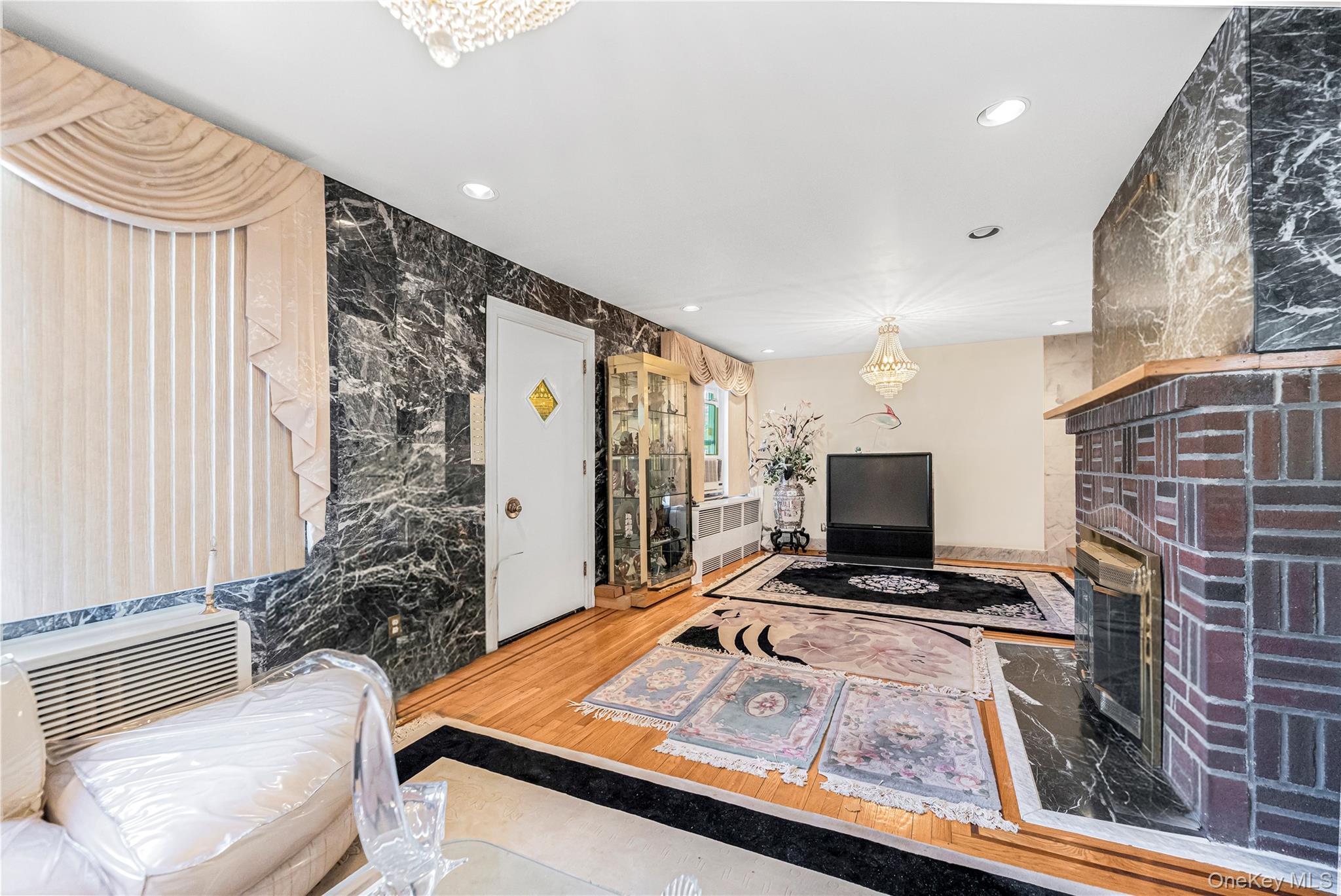 #5 photo, 150 Rumsey Road, Yonkers , NY 10705