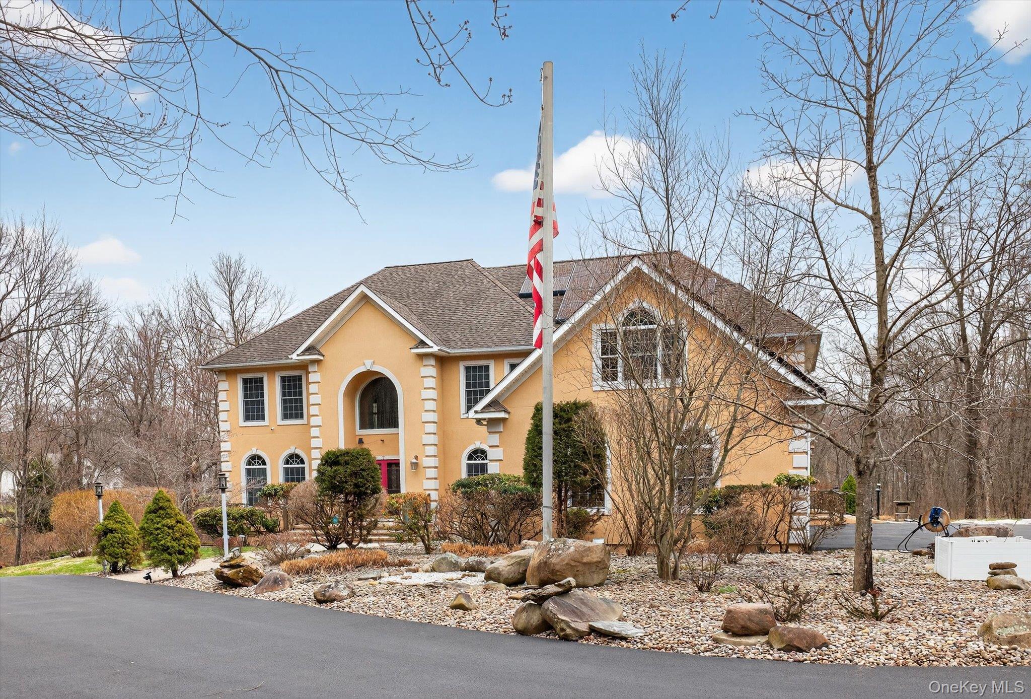 #1 photo, 7 Farm Hollow Road, New Windsor , NY 12553