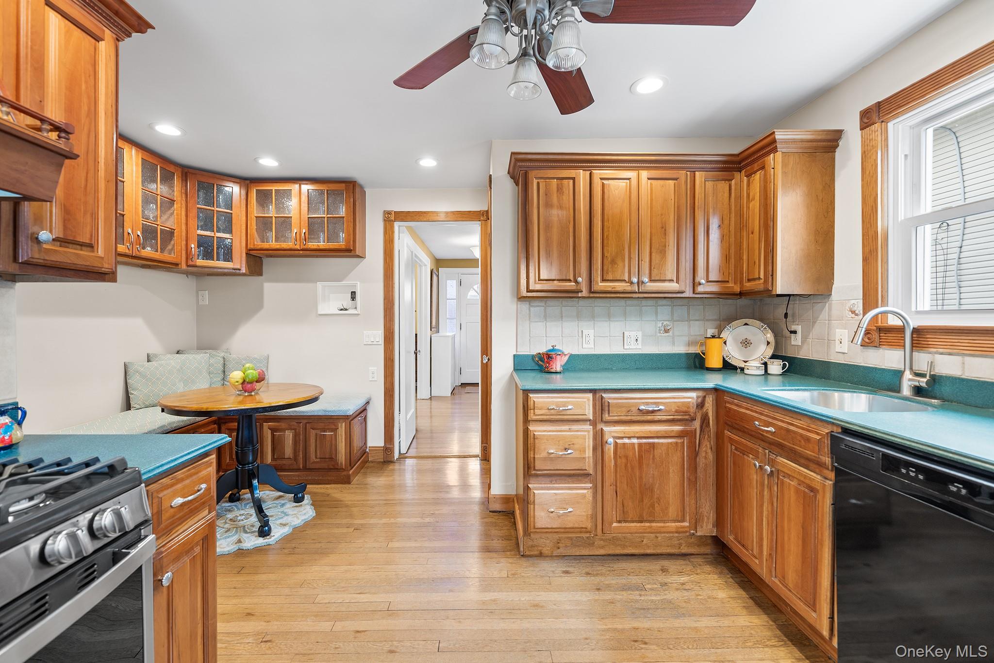 #14 photo, 96 Alexander Avenue, White Plains , NY 10606