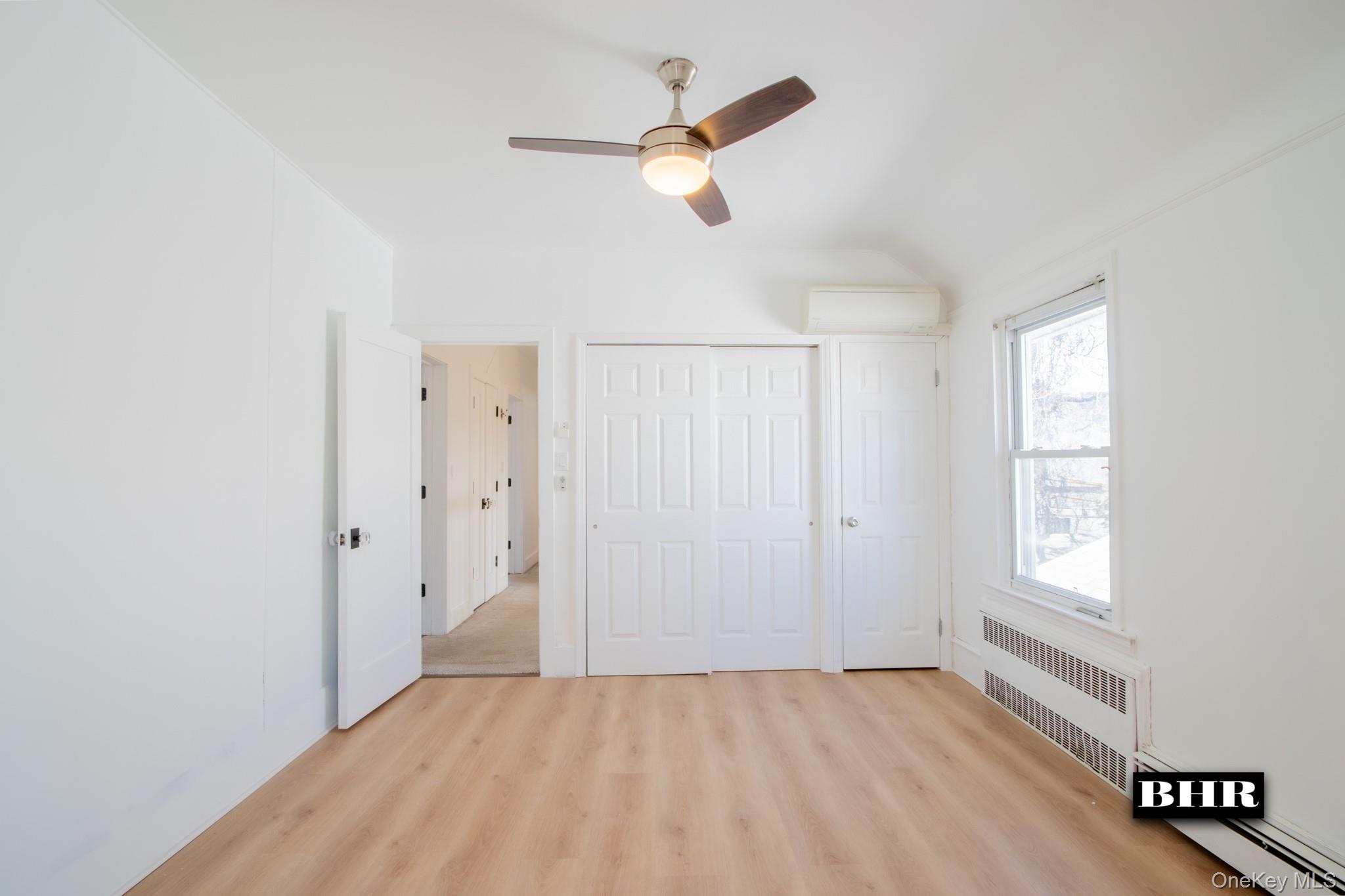 #17 photo, 154 Beaumont Street, ব্রুকলিন Brooklyn , NY 11235