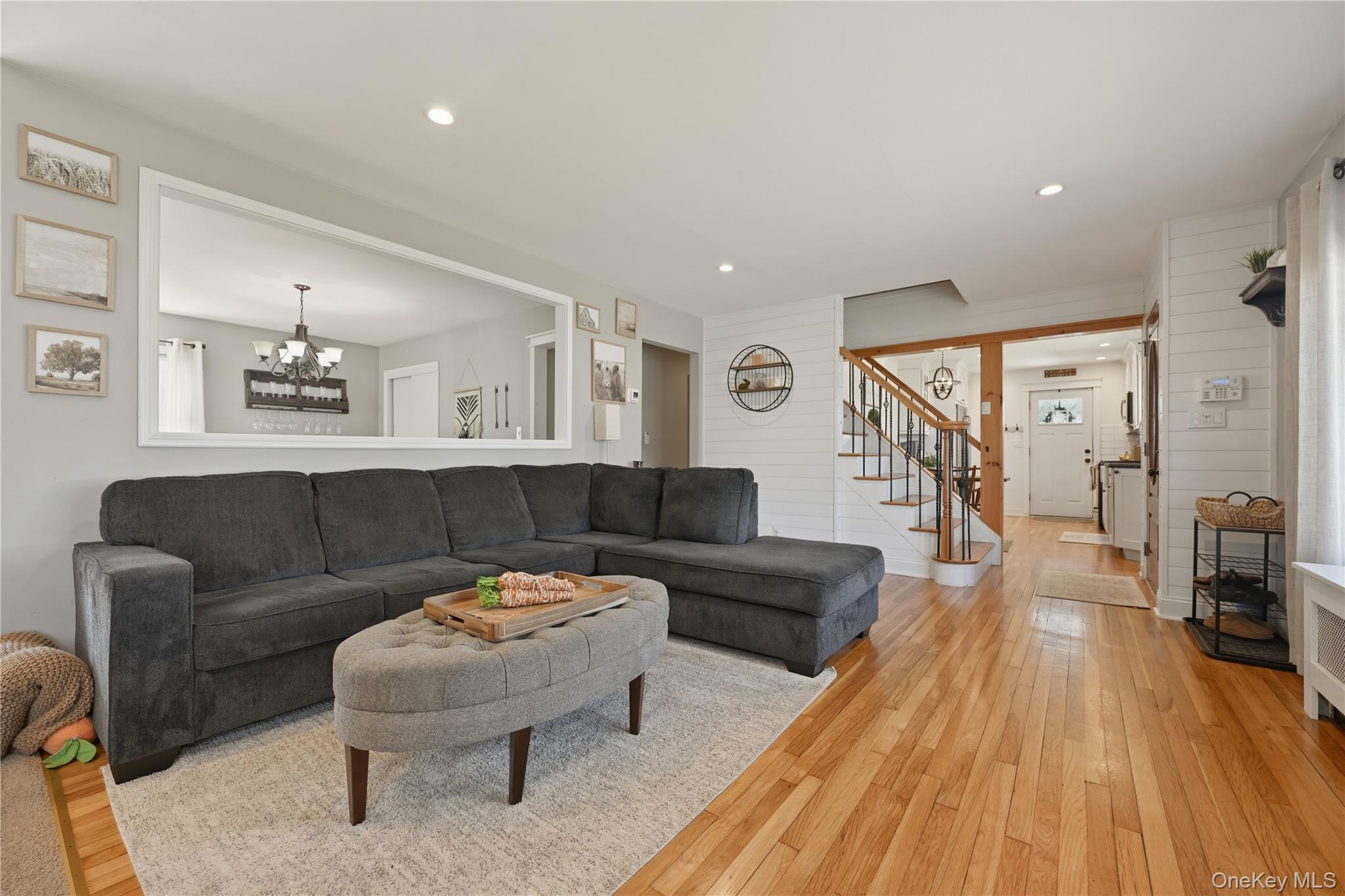 #10 photo, 27 Chester Street, সাফোক কাউন্টি East Northport , NY 11731