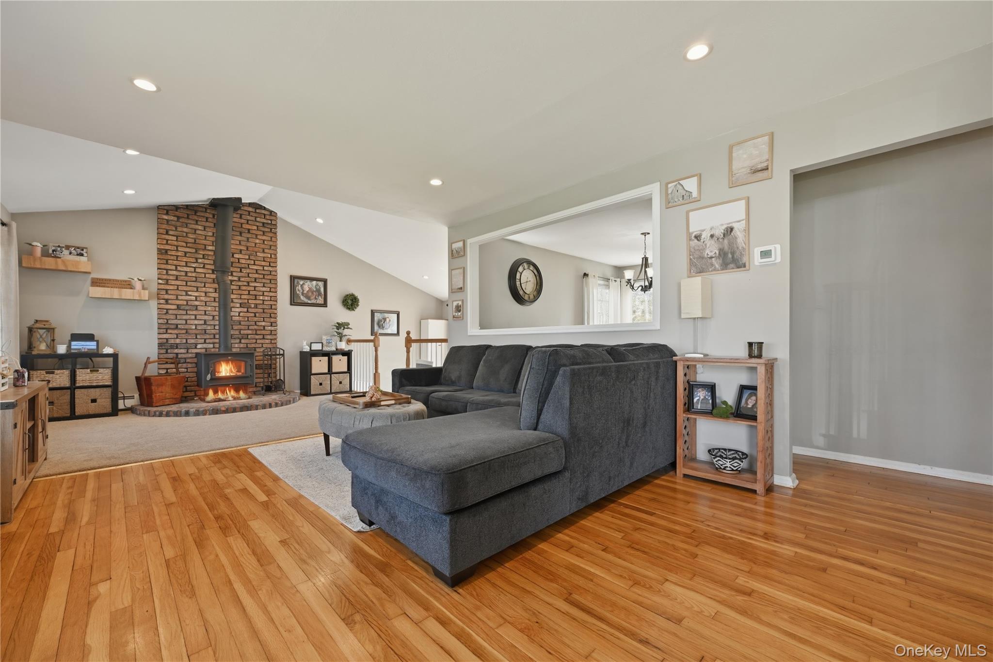 #5 photo, 27 Chester Street, সাফোক কাউন্টি East Northport , NY 11731