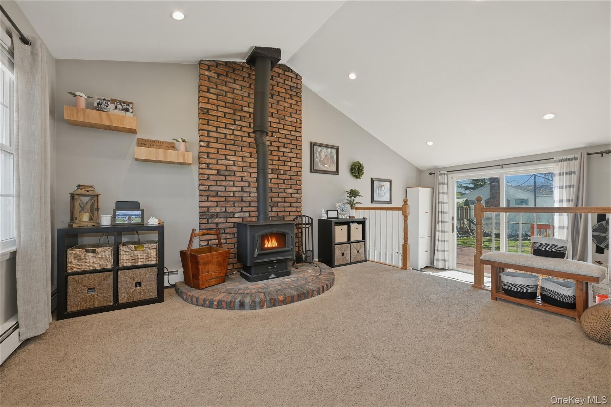 #9 photo, 27 Chester Street, সাফোক কাউন্টি East Northport , NY 11731