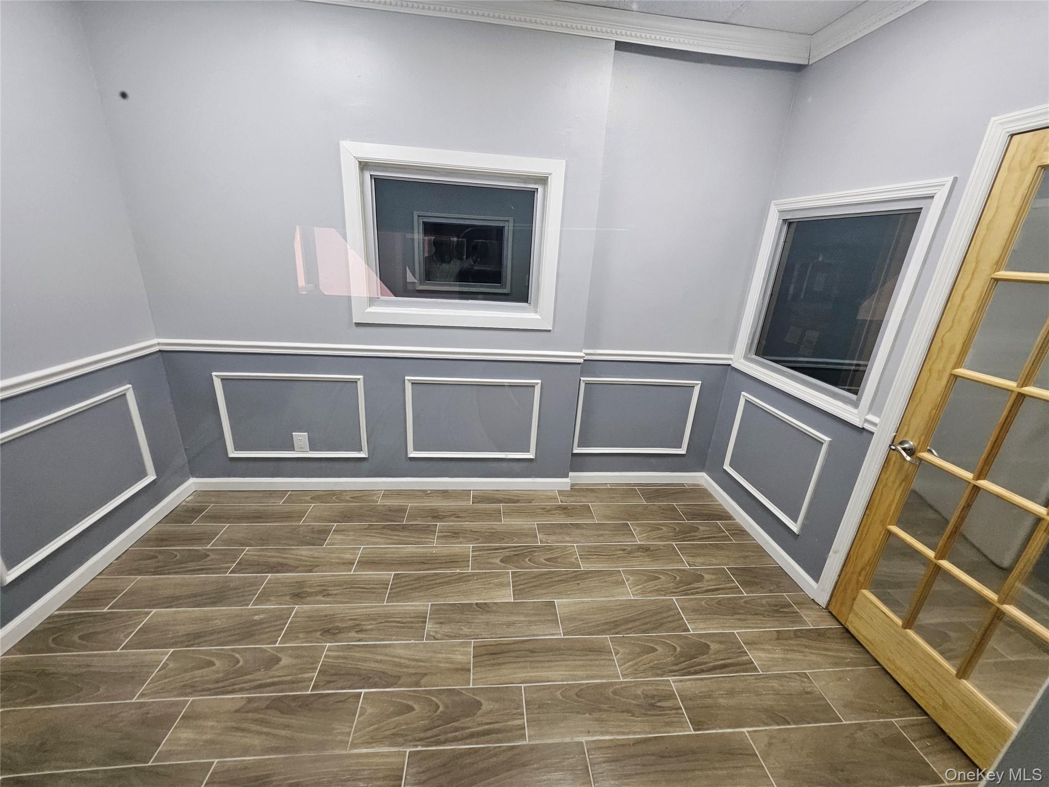 #6 photo, 55 Broadway, নাসাউ কাউন্টি Hicksville , NY 11801