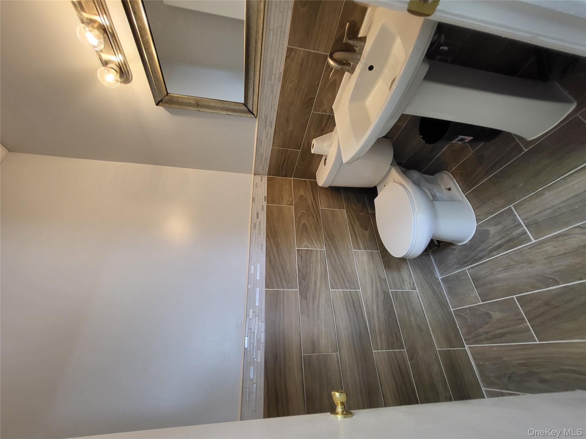 #9 photo, 55 Broadway, নাসাউ কাউন্টি Hicksville , NY 11801