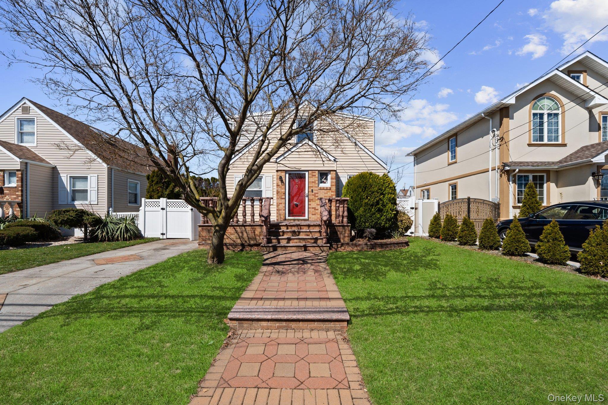 #16 photo, 7 Everett Street, নাসাউ কাউন্টি Valley Stream , NY 11580