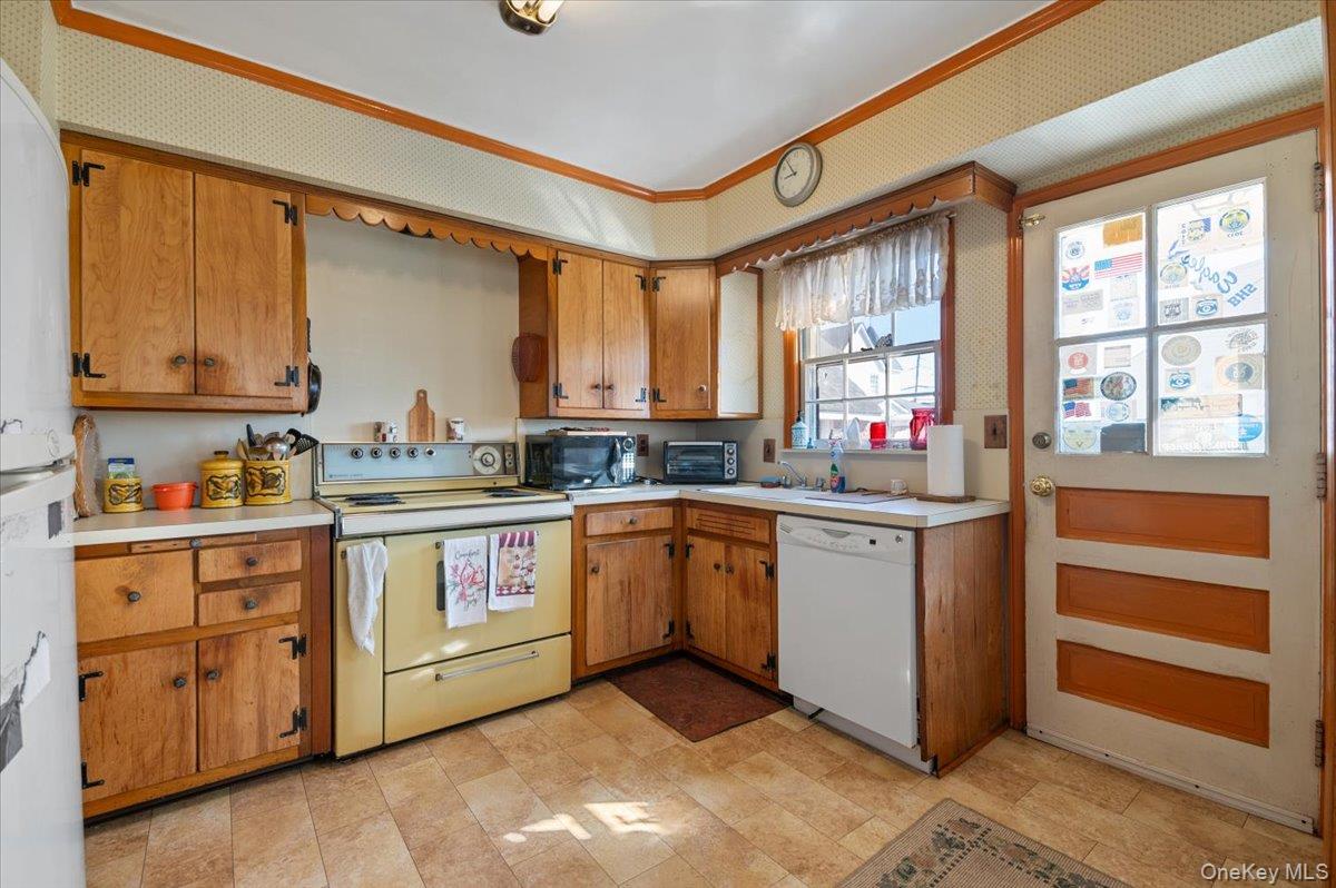 #10 photo, 12 Maple Avenue, 长岛 贝斯佩奇 Bethpage , NY 11714