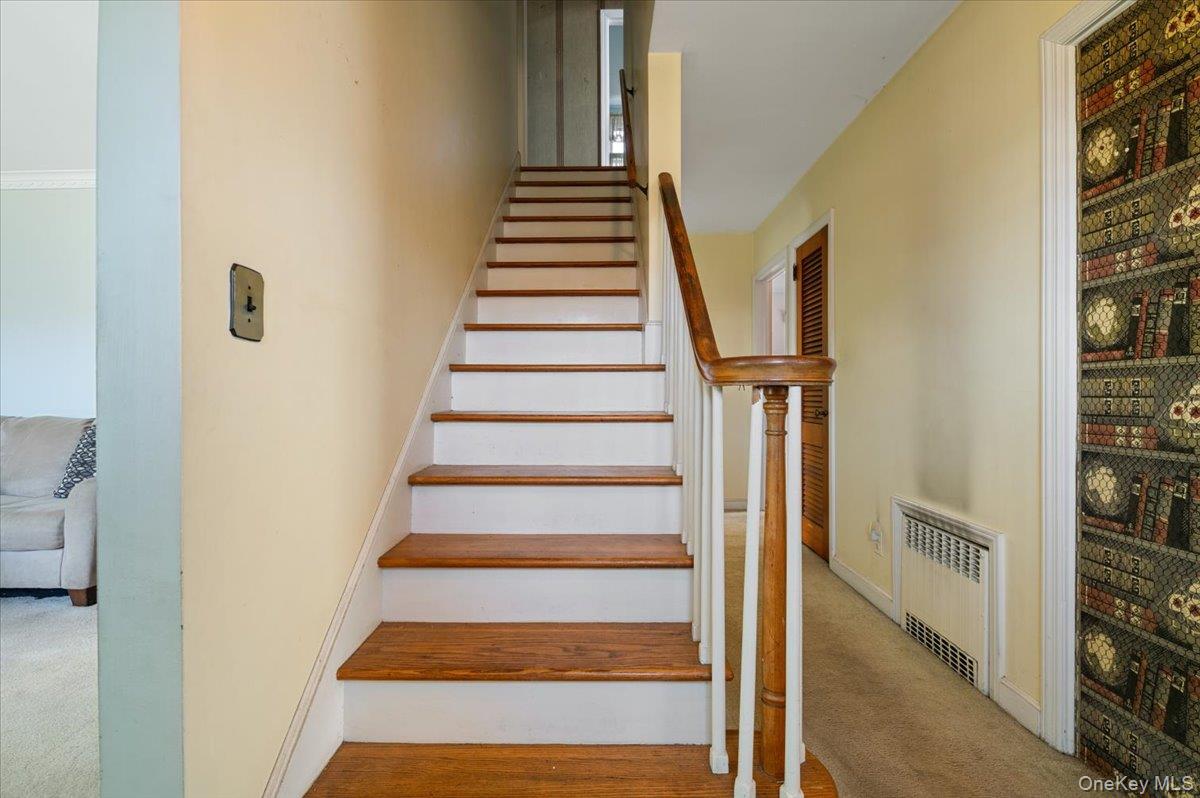 #6 photo, 12 Maple Avenue, 长岛 贝斯佩奇 Bethpage , NY 11714